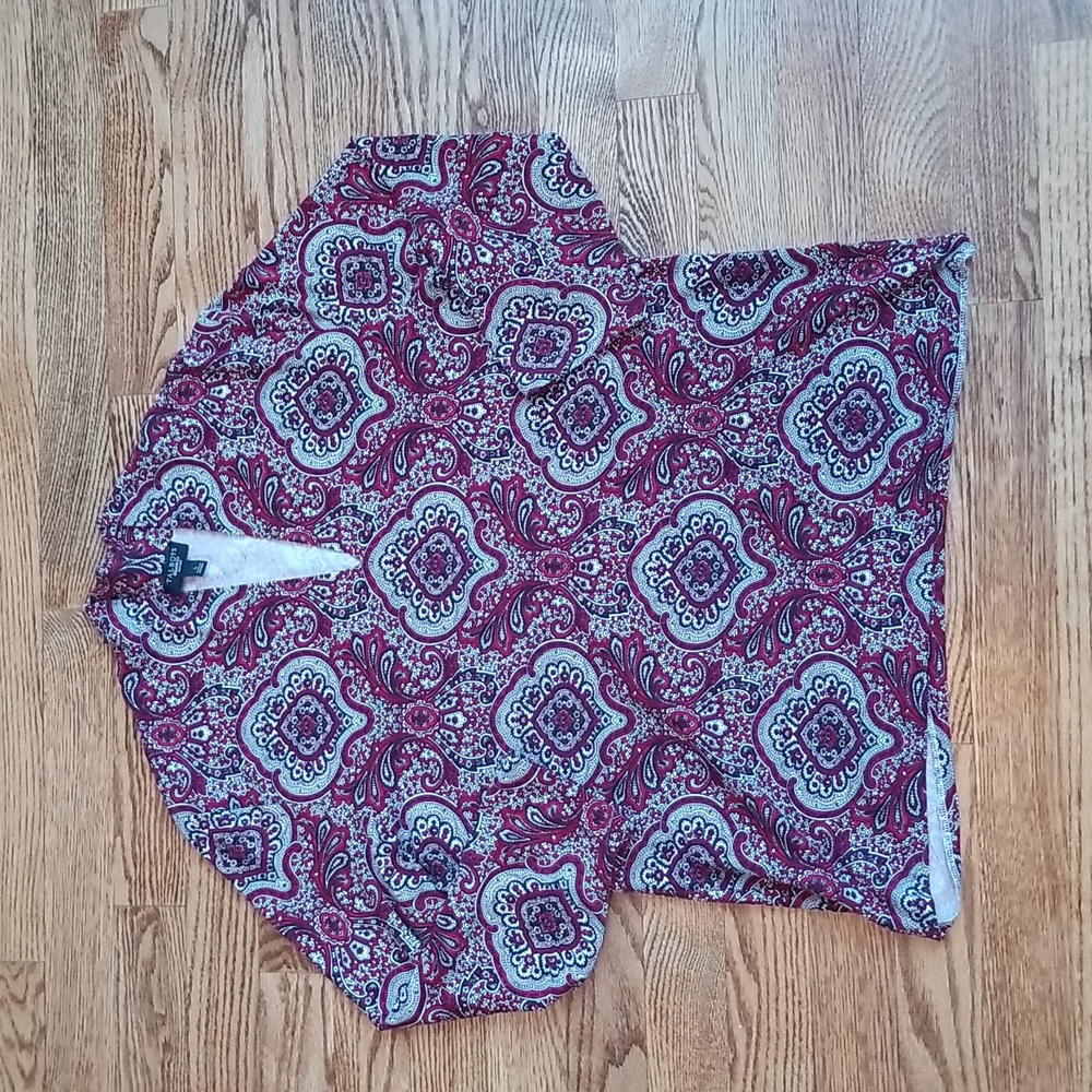 (L) Talbots Petites Paisley Print ¾ Sleeve V Neck Soft Rayon Blend Top Academia